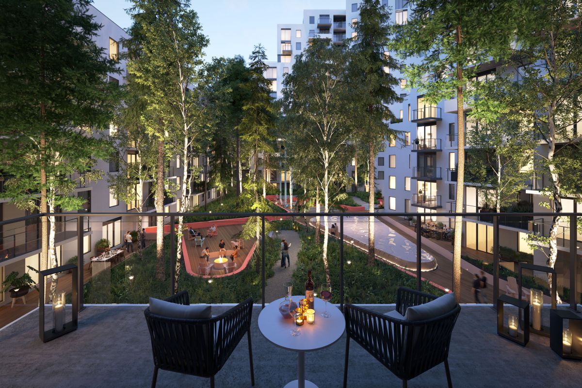 Queen & Ashbridge condos